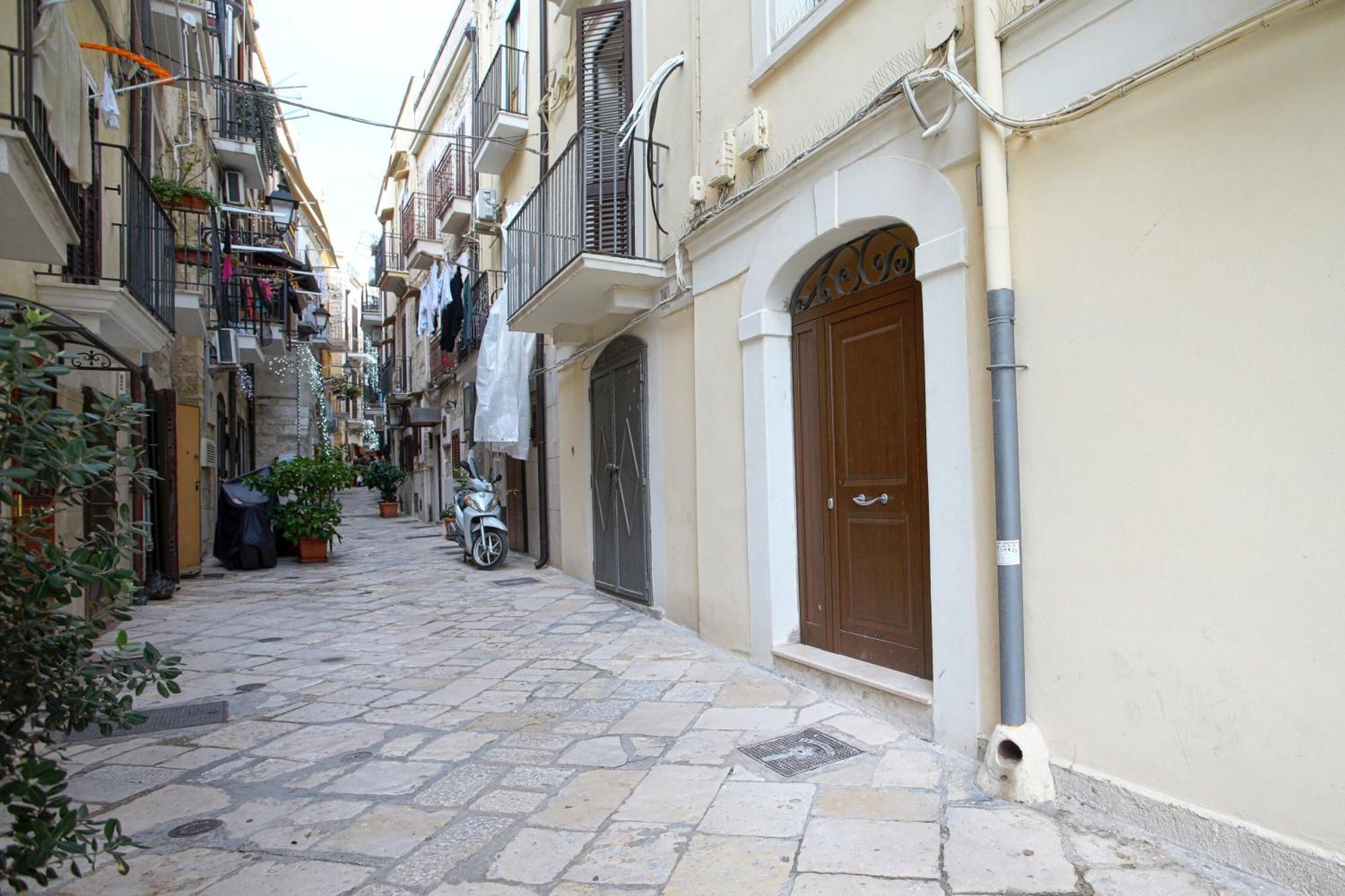 Le Residenze Del Capitano Hotel Bari Exterior photo